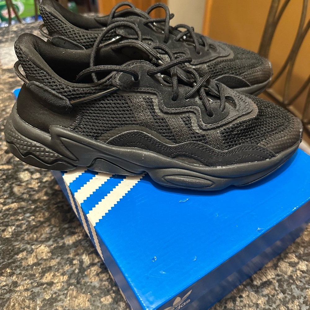 Adidas OZWEEGO J Triple Black Mesh Sneakers